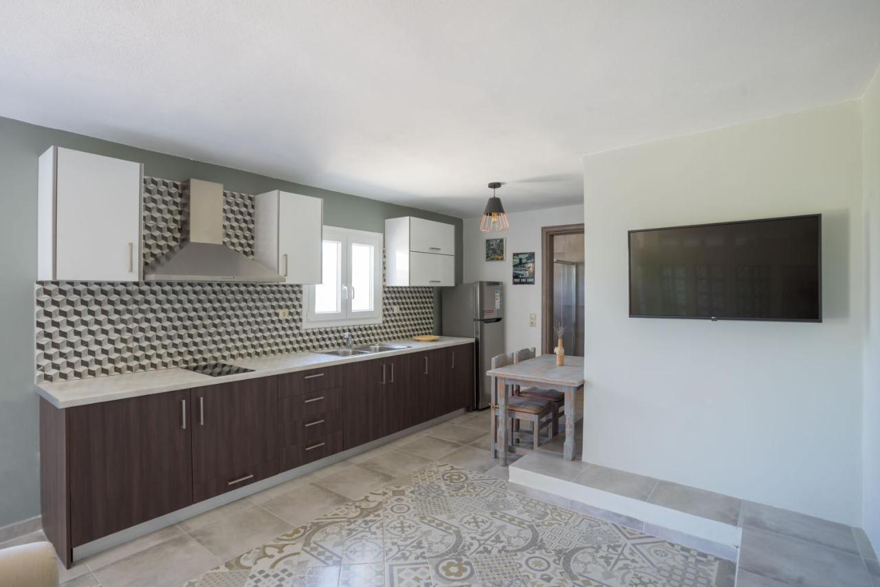 Bay View Suites Vassiliki Esterno foto
